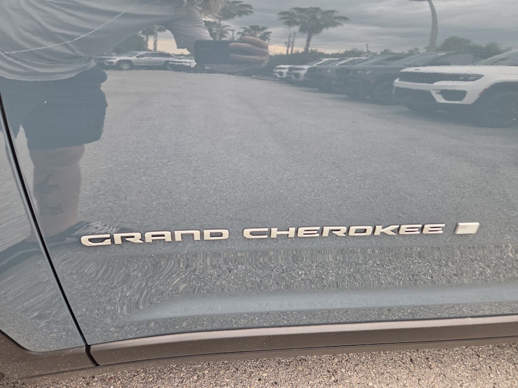 New 2026 Jeep Grand Cherokee L Limited SUV
