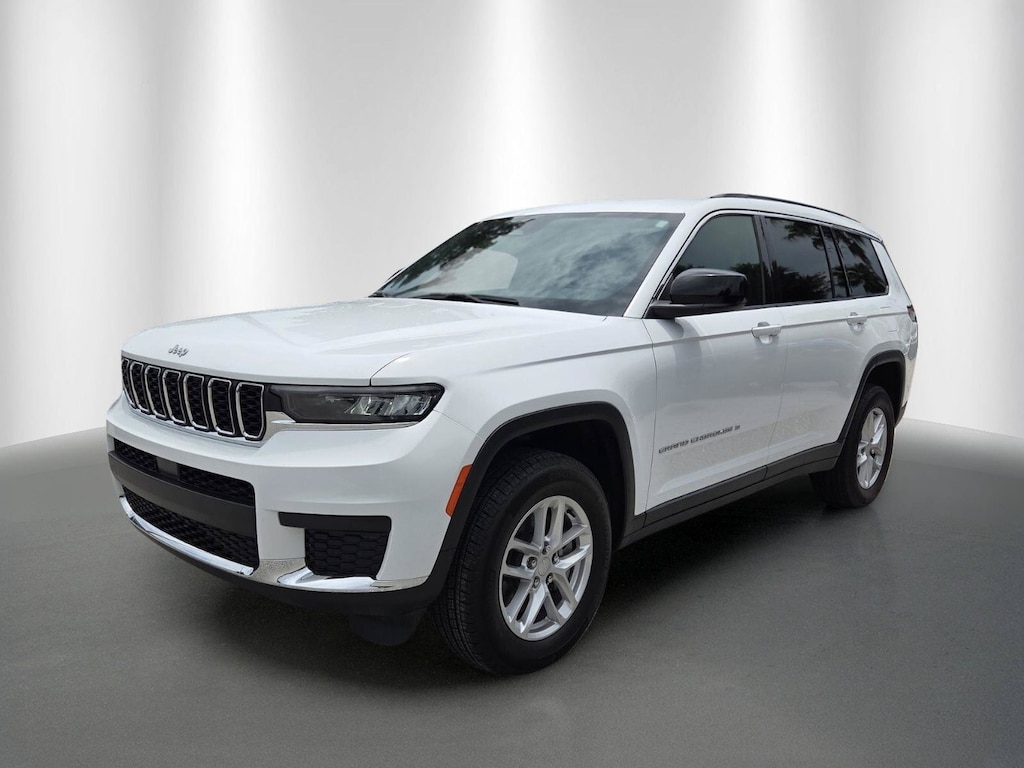 New 2026 Jeep Grand Cherokee L Laredo SUV