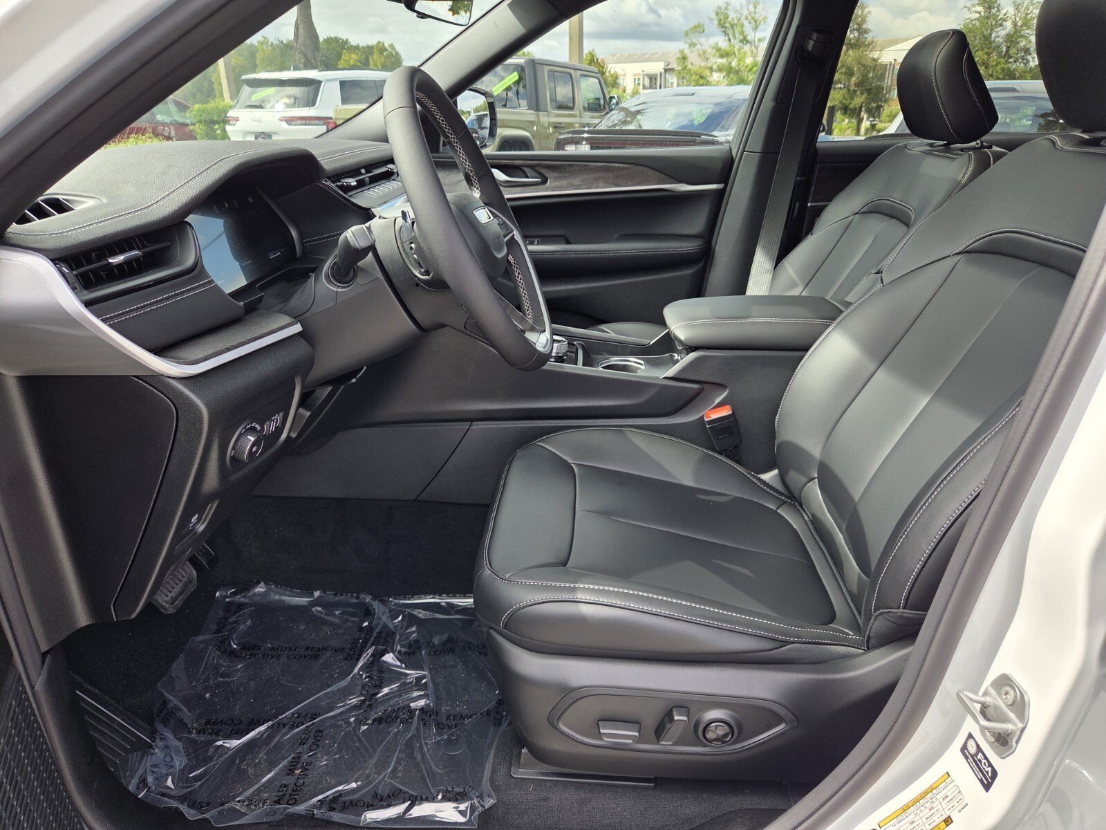 New 2027 Jeep Grand Cherokee L Limited SUV