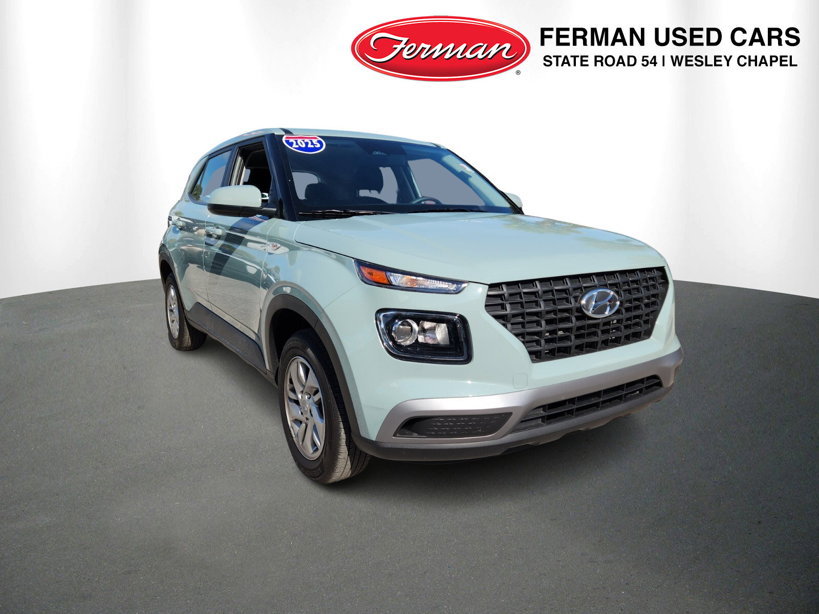 2025 Hyundai Venue SE's photo