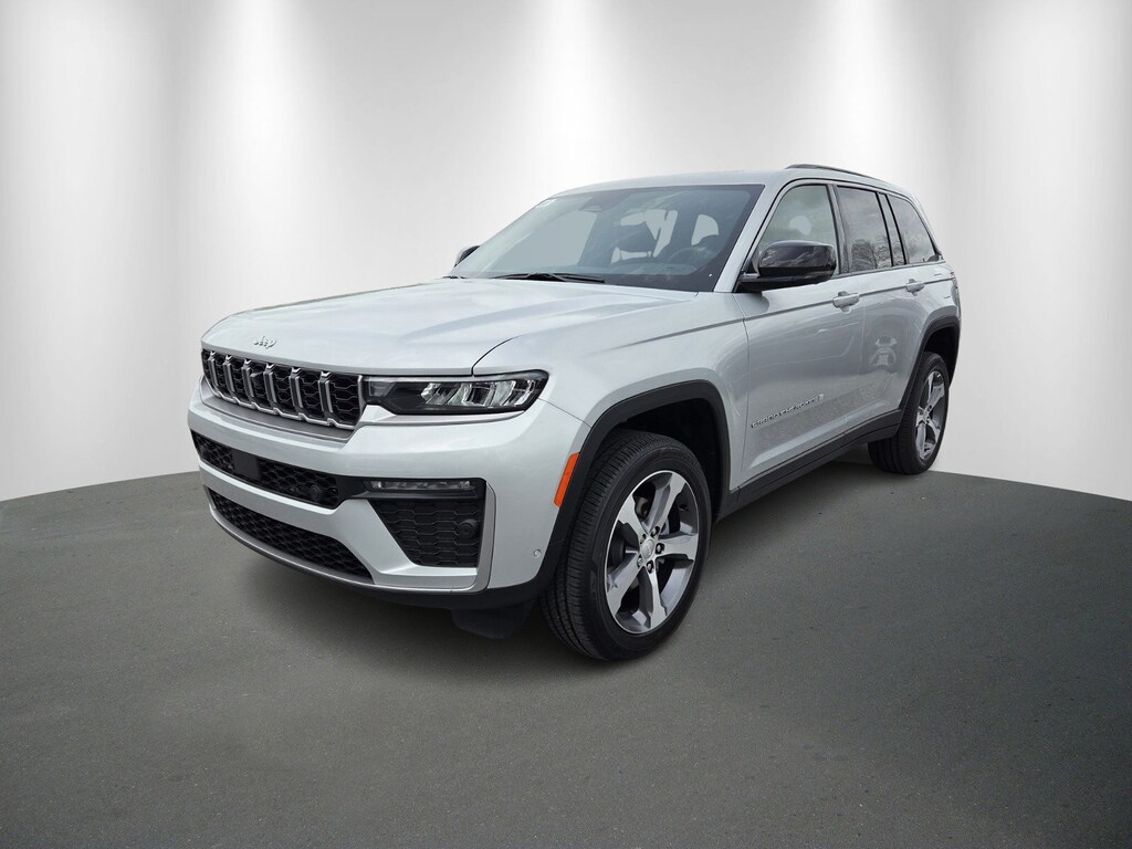 New 2026 Jeep Grand Cherokee Limited SUV