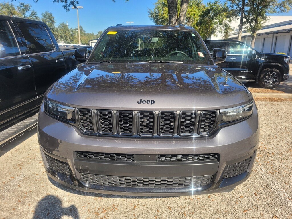 Certified 2024 Jeep Grand Cherokee L Laredo SUV