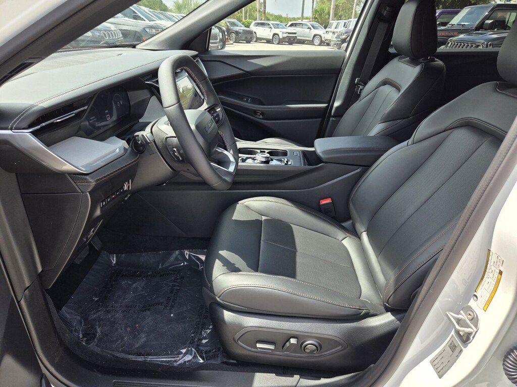 New 2026 Jeep Cherokee Laredo/Limited SUV