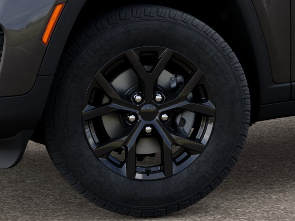 New 2025 Jeep Grand Cherokee Laredo SUV