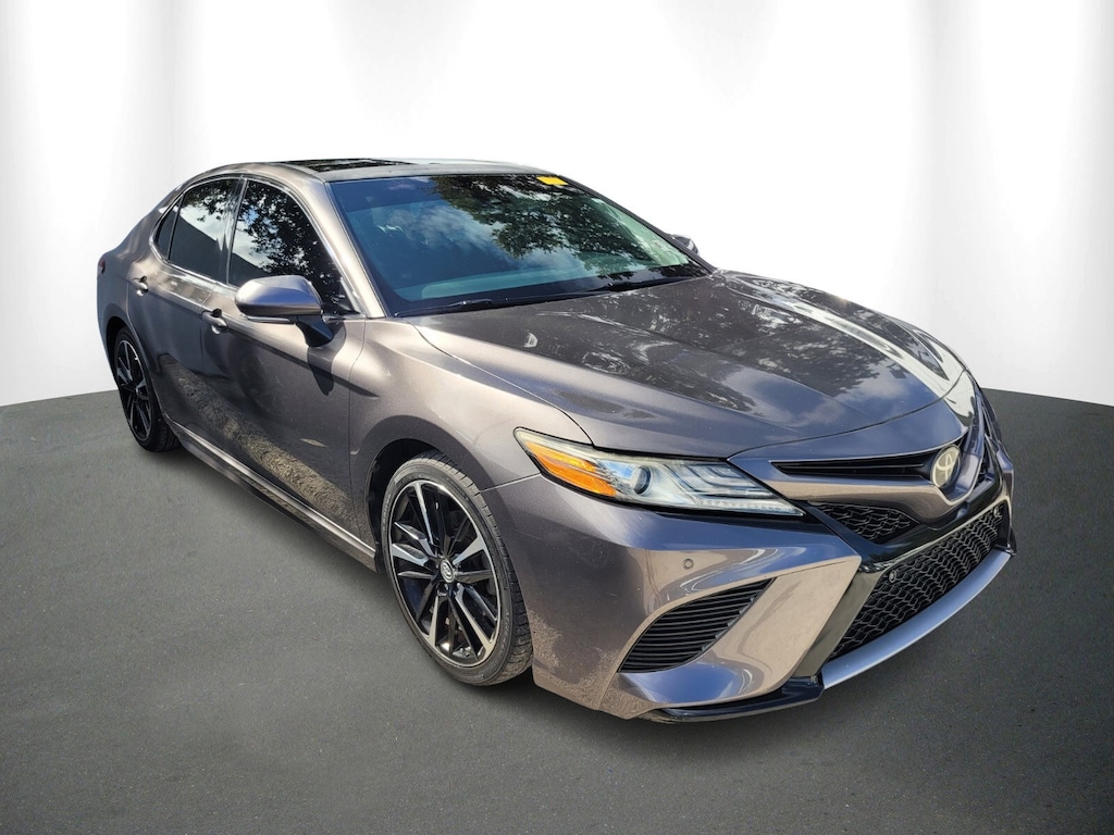 Used 2018 Toyota Camry XSE Sedan