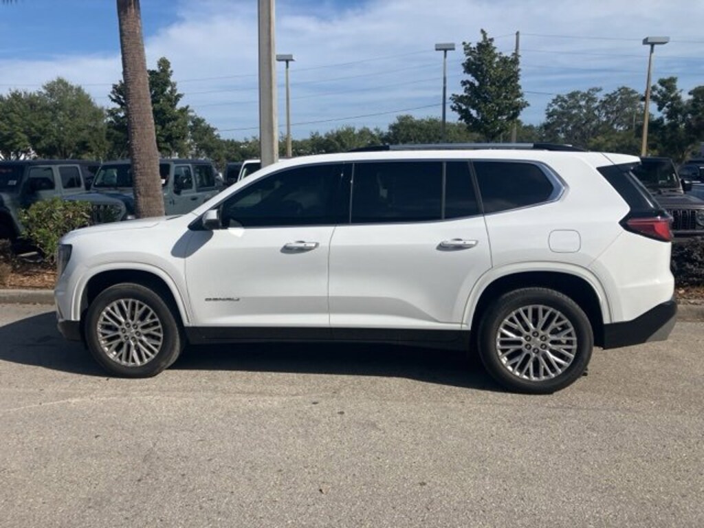 Used 2024 GMC Acadia Denali SUV