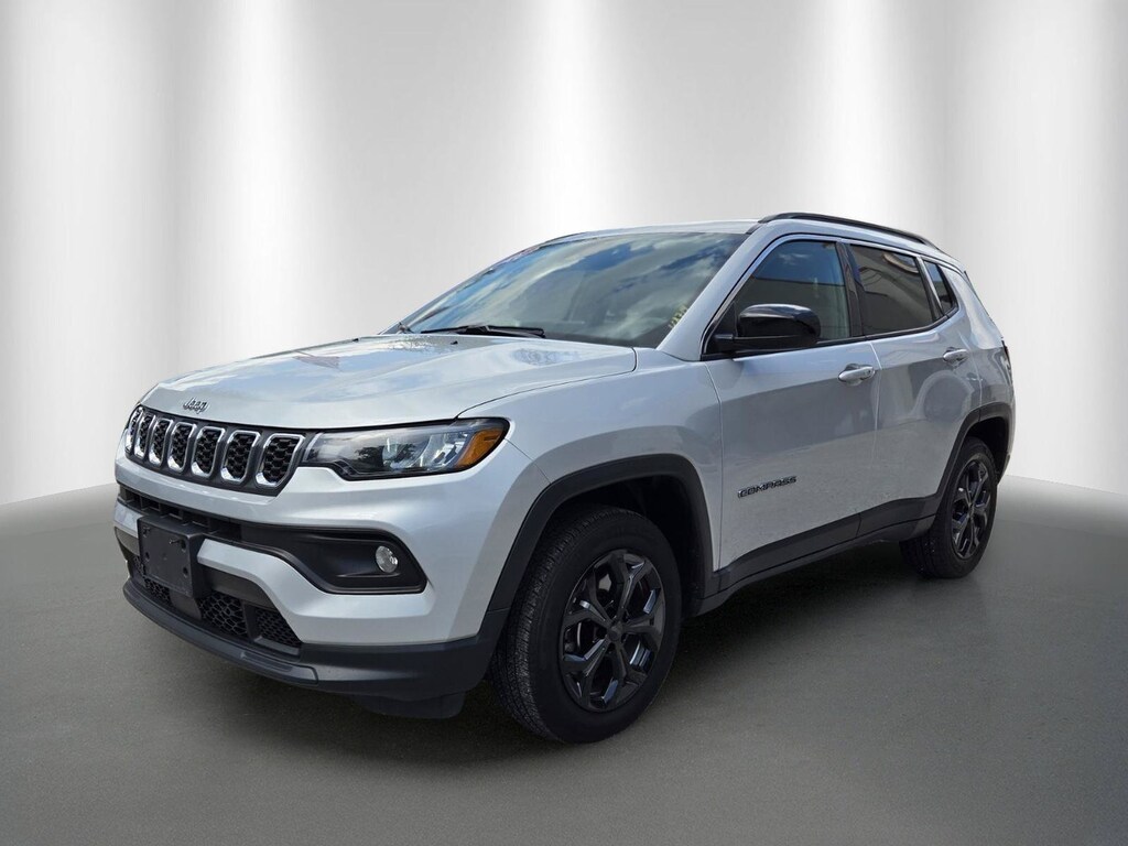 Certified 2024 Jeep Compass Latitude SUV