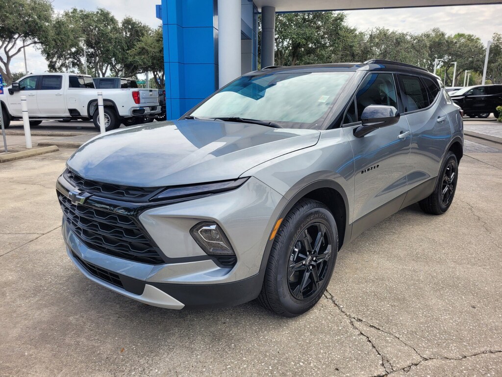 New 2025 Chevrolet Blazer LT w/2LT SUV