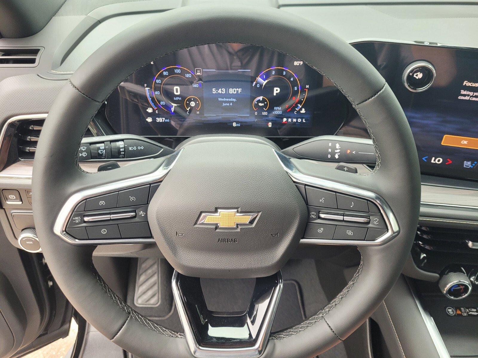 2025 Chevrolet Suburban Premier - Photo 30