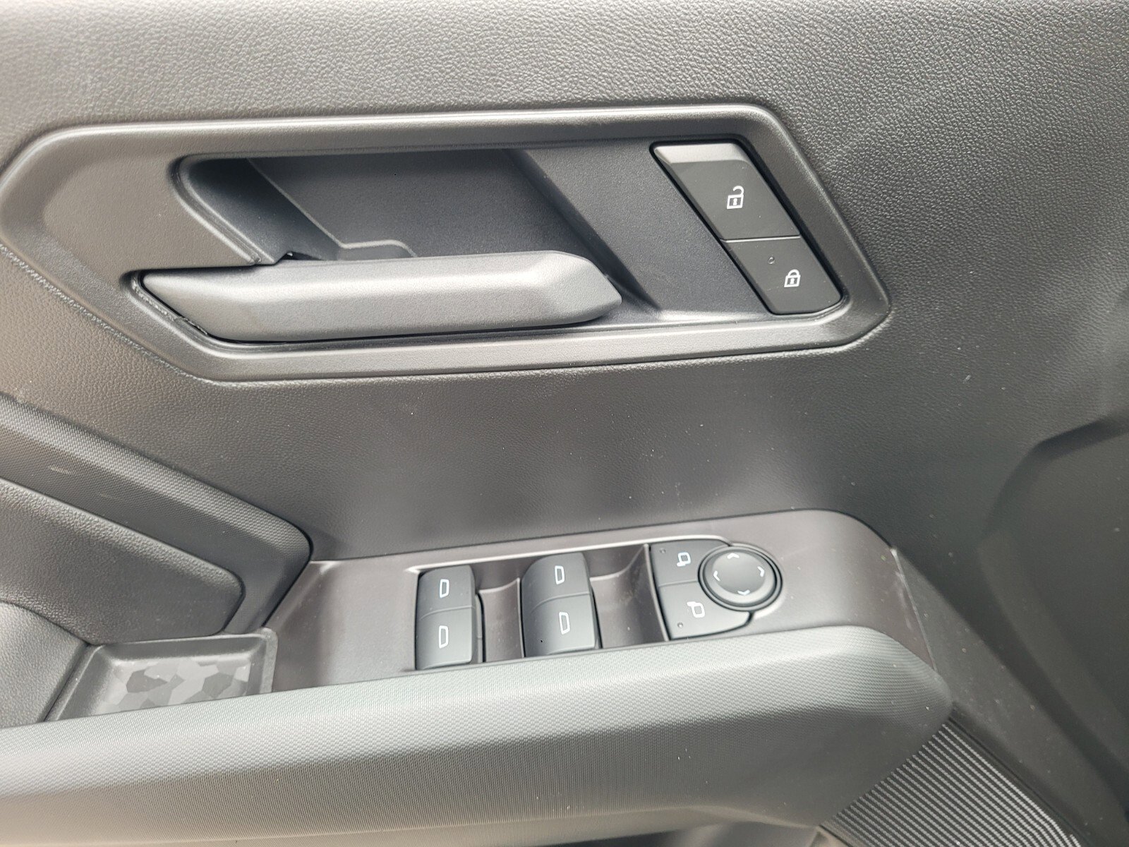 2026 Chevrolet Colorado Work Truck - Photo 23