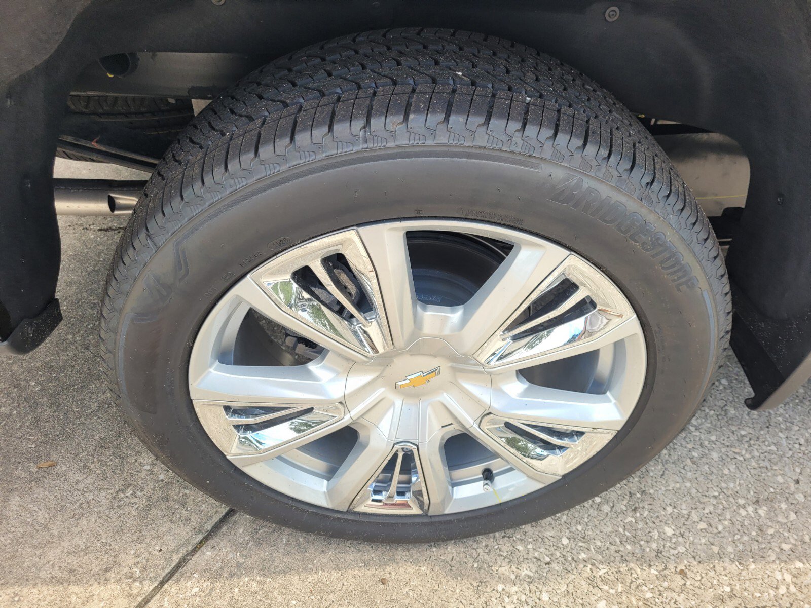 2025 Chevrolet Silverado 1500 High Country - Photo 13