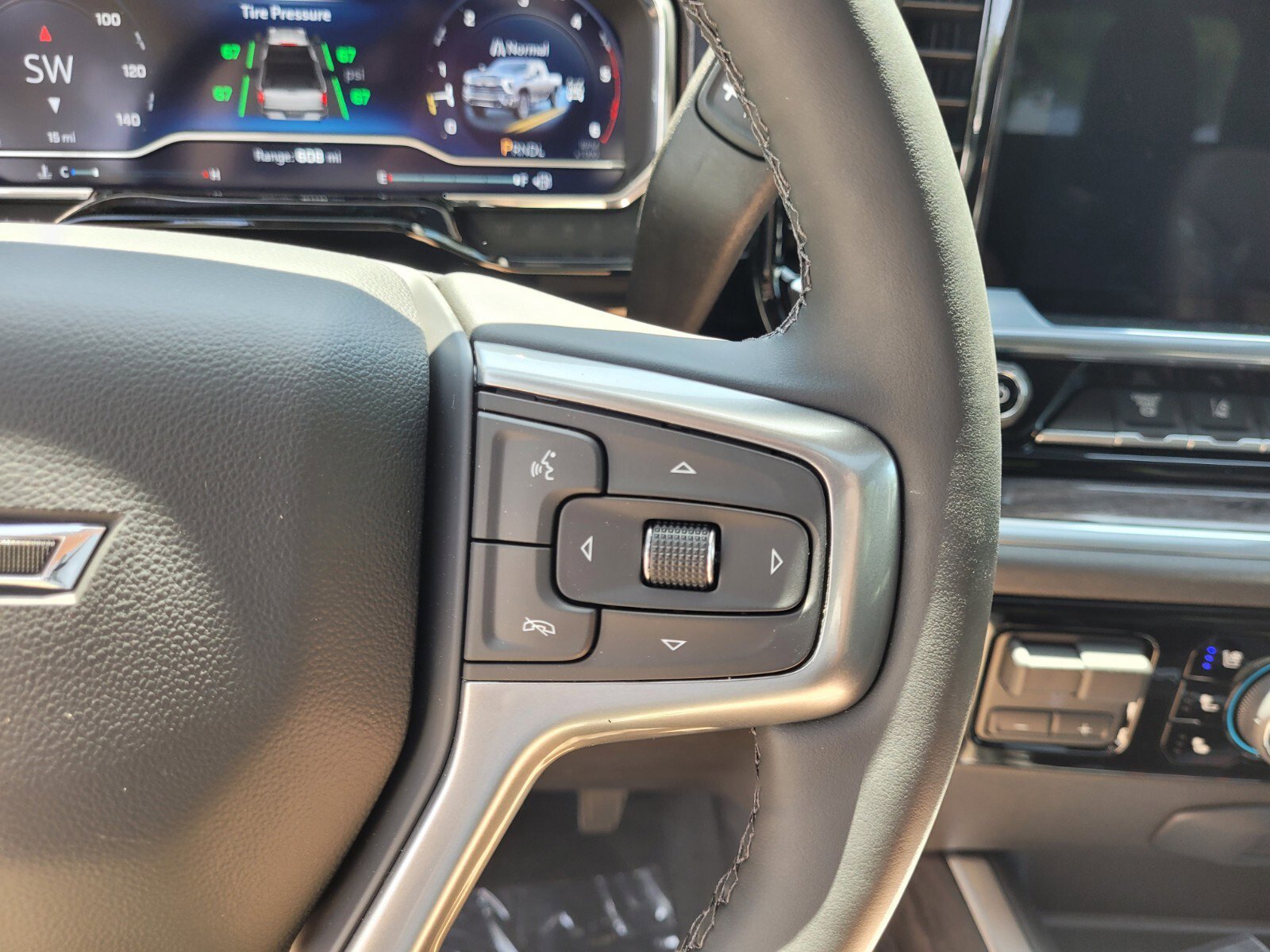 2025 Chevrolet Silverado 2500HD LTZ - Photo 39