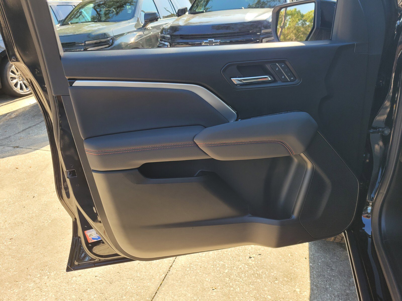 2026 Chevrolet Colorado Z71 - Photo 21