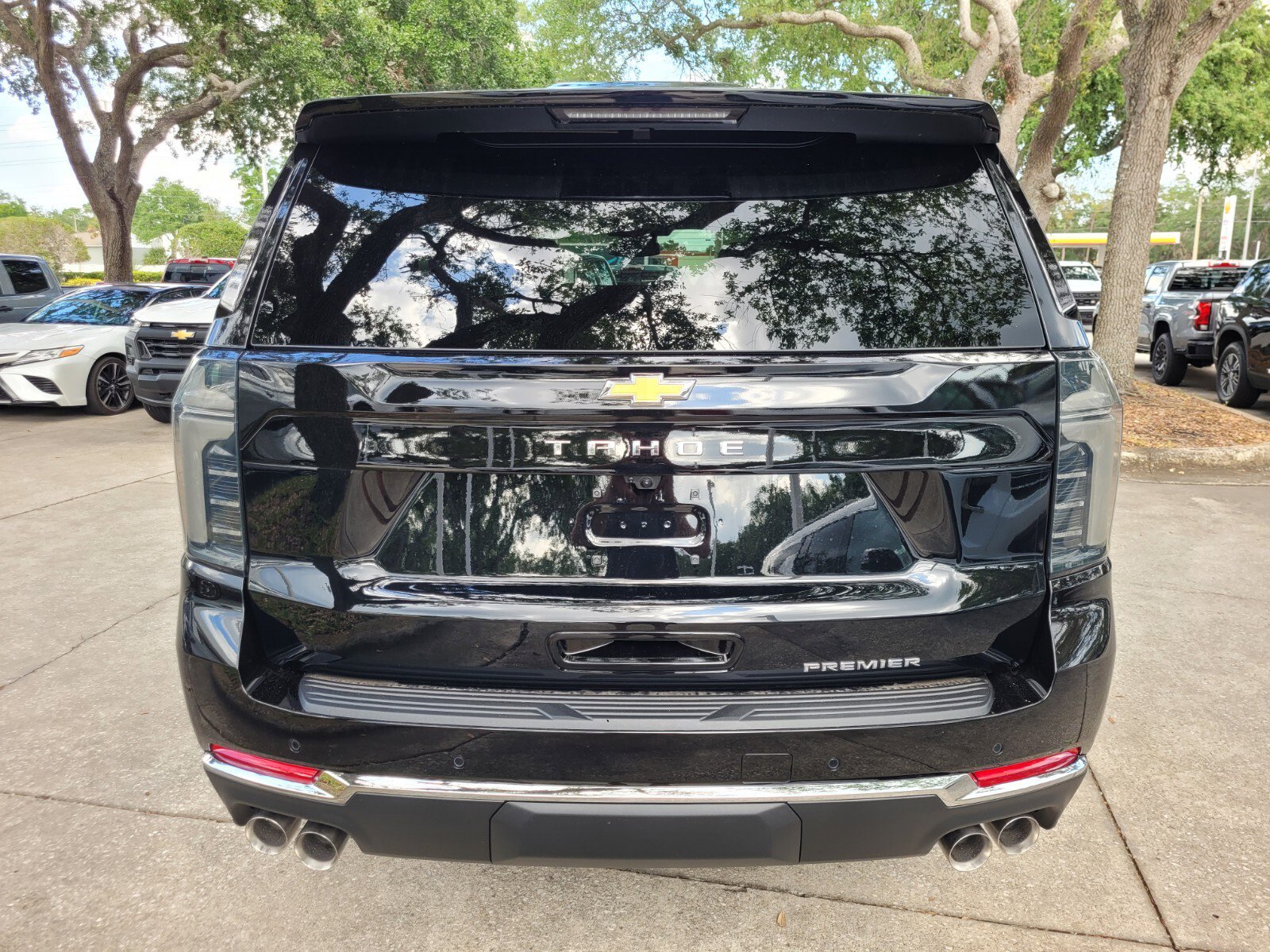 2025 Chevrolet Tahoe Premier - Photo 7