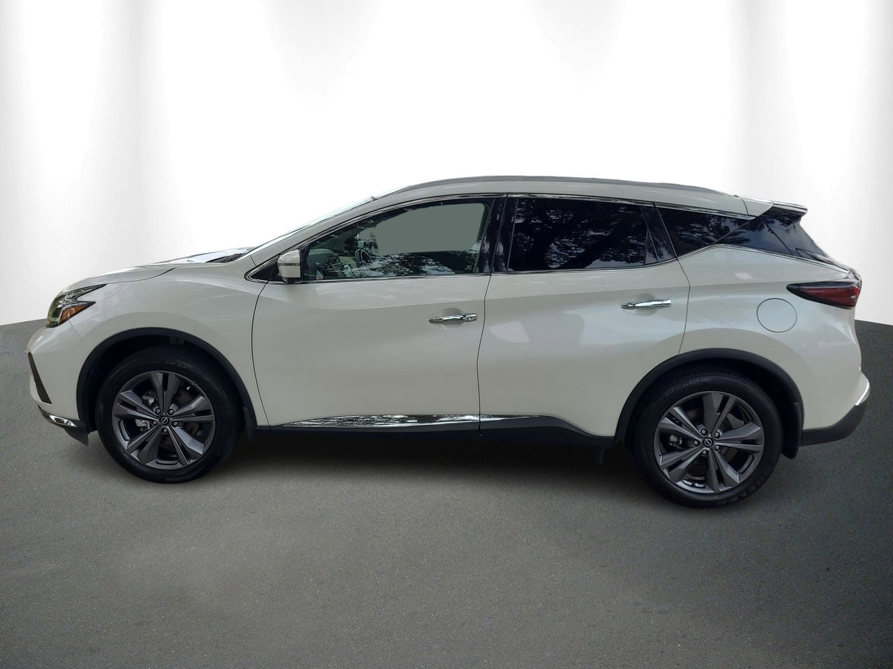 Used 2023 Nissan Murano Platinum with VIN 5N1AZ2DS7PC115667 for sale in Tampa, FL