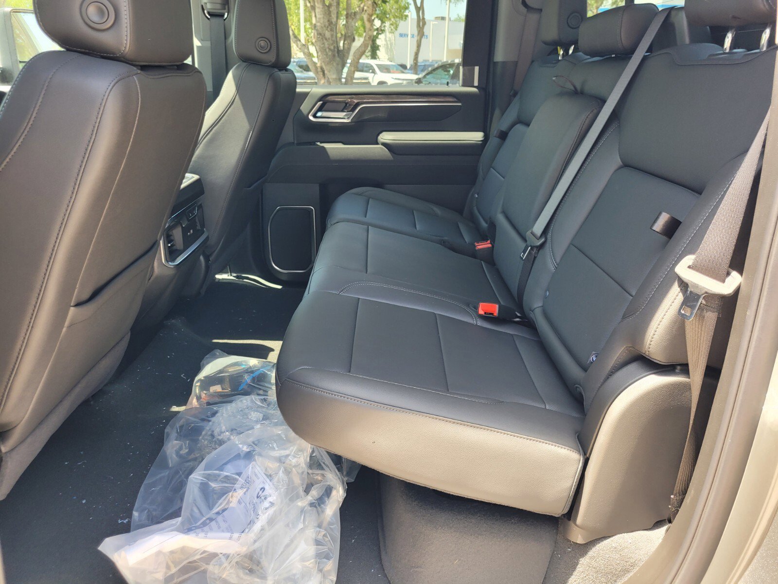 2025 Chevrolet Silverado 2500HD LTZ - Photo 26