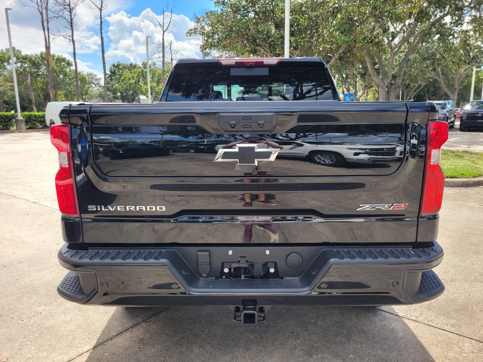 2025 Chevrolet Silverado 1500 ZR2 - Photo 7