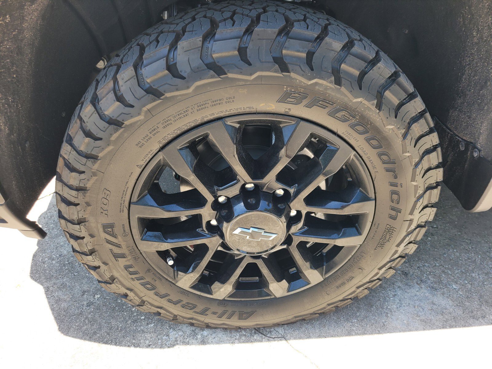 2025 Chevrolet Silverado 2500HD LTZ - Photo 25