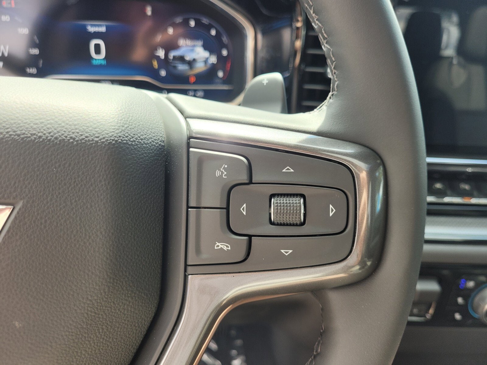 2025 Chevrolet Silverado 1500 ZR2 - Photo 39