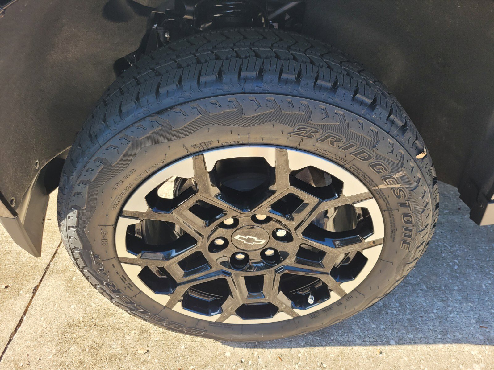2026 Chevrolet Colorado Z71 - Photo 17