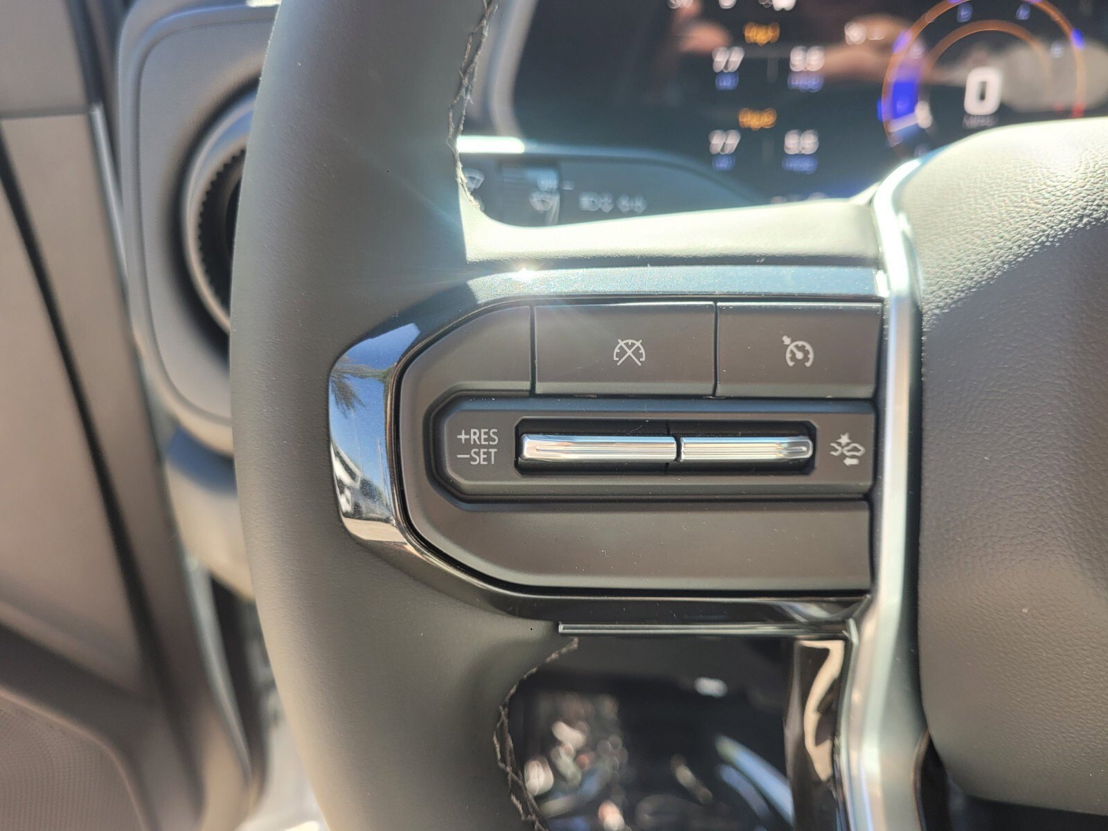 2025 Chevrolet Colorado Work Truck - Photo 35