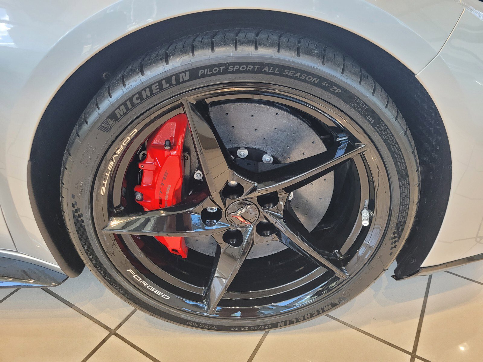 2026 Chevrolet Corvette 2LZ - Photo 8