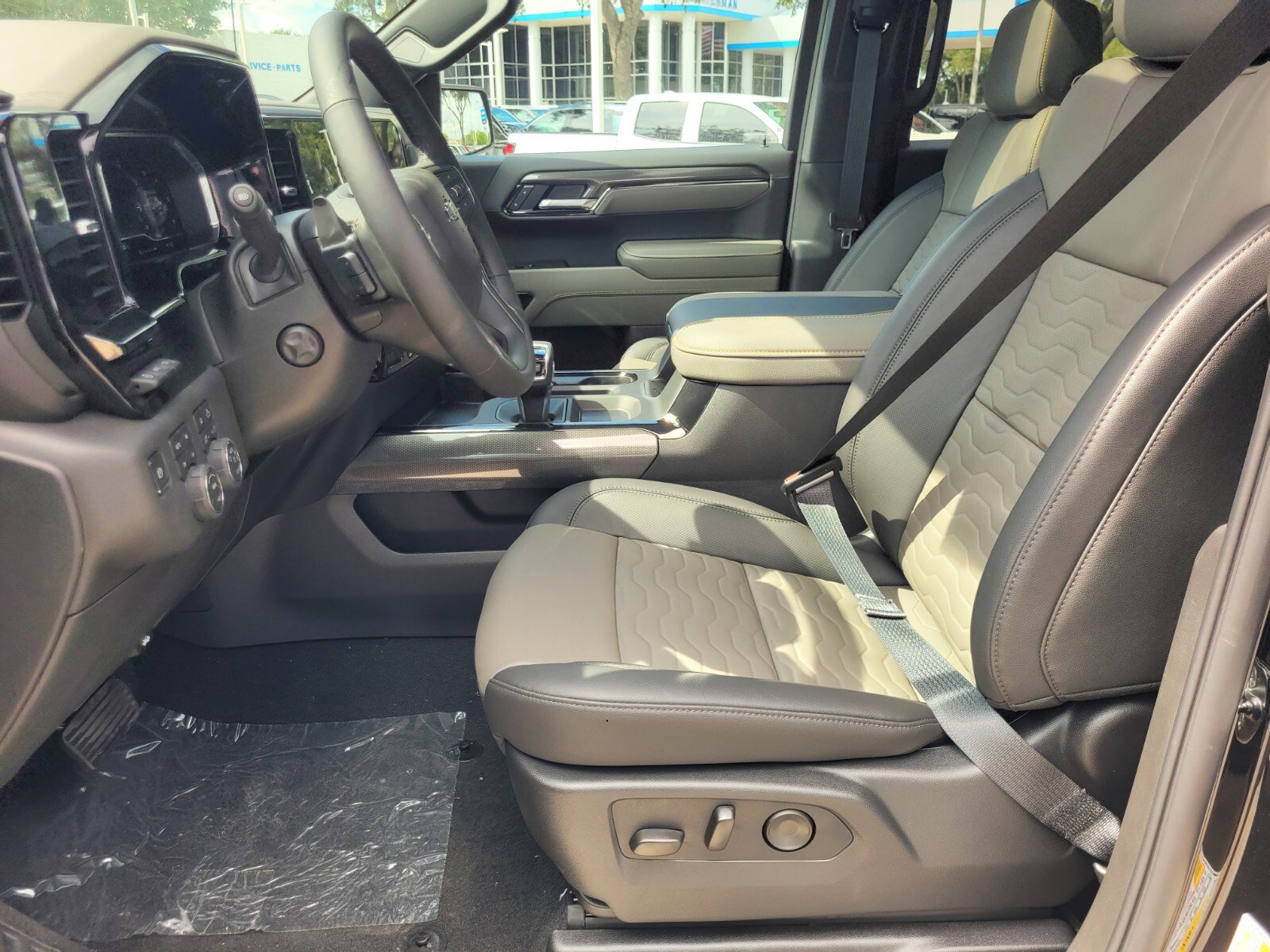 2025 Chevrolet Silverado 1500 ZR2 - Photo 26