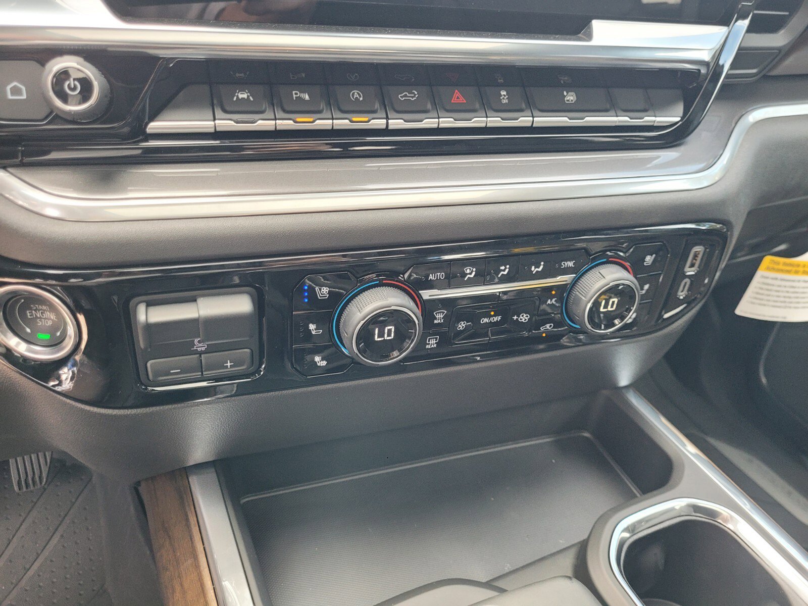 2025 Chevrolet Silverado 1500 High Country - Photo 30