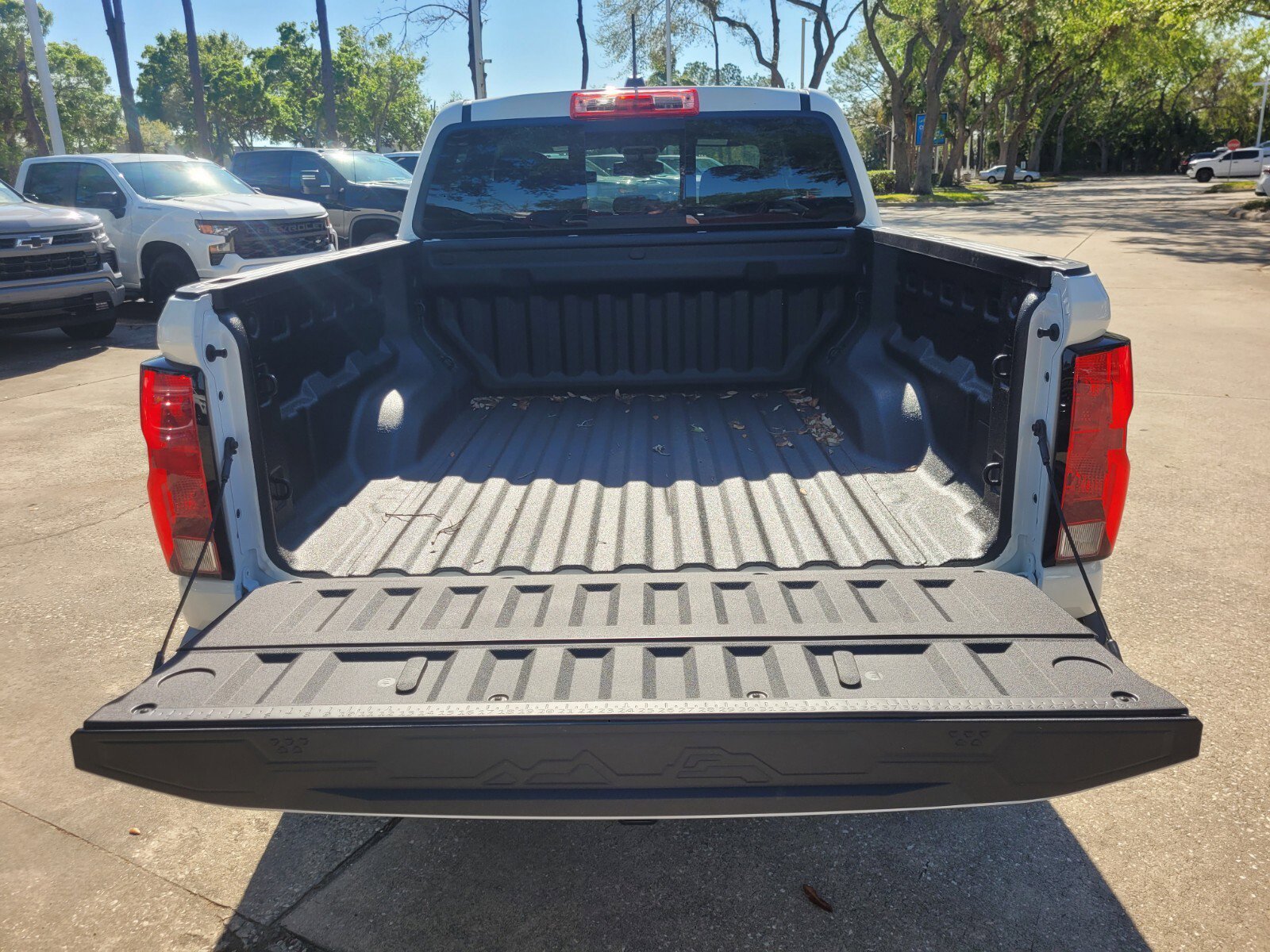 2025 Chevrolet Colorado Work Truck - Photo 20