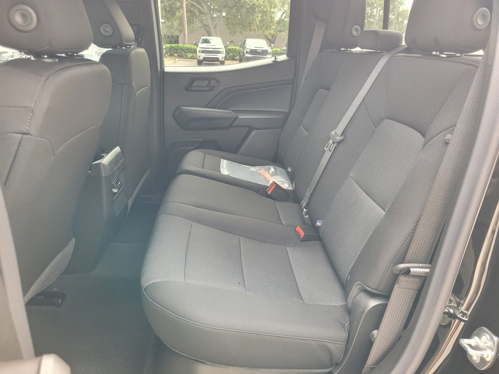 2026 Chevrolet Colorado Work Truck - Photo 18