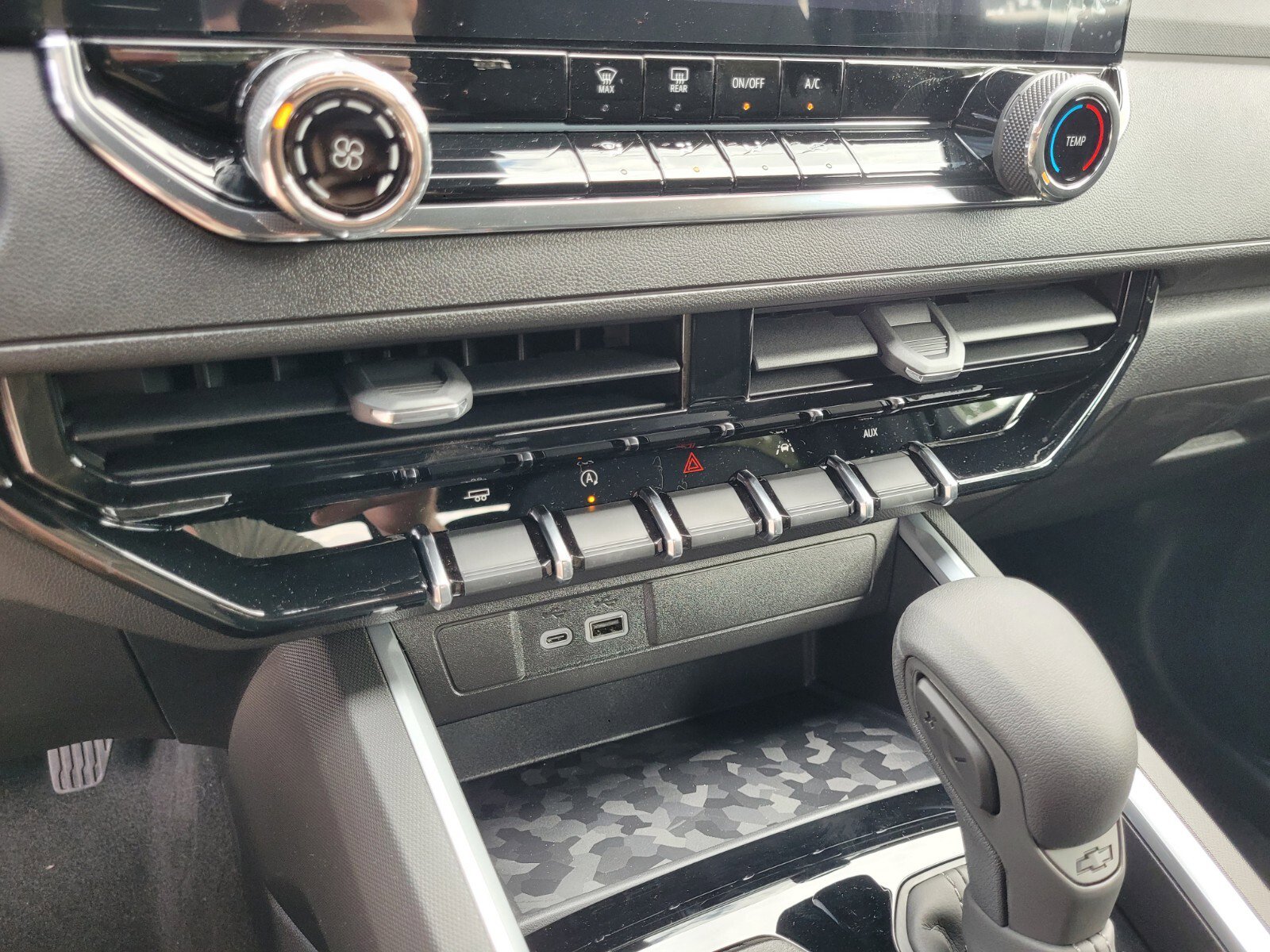 2026 Chevrolet Colorado Work Truck - Photo 25