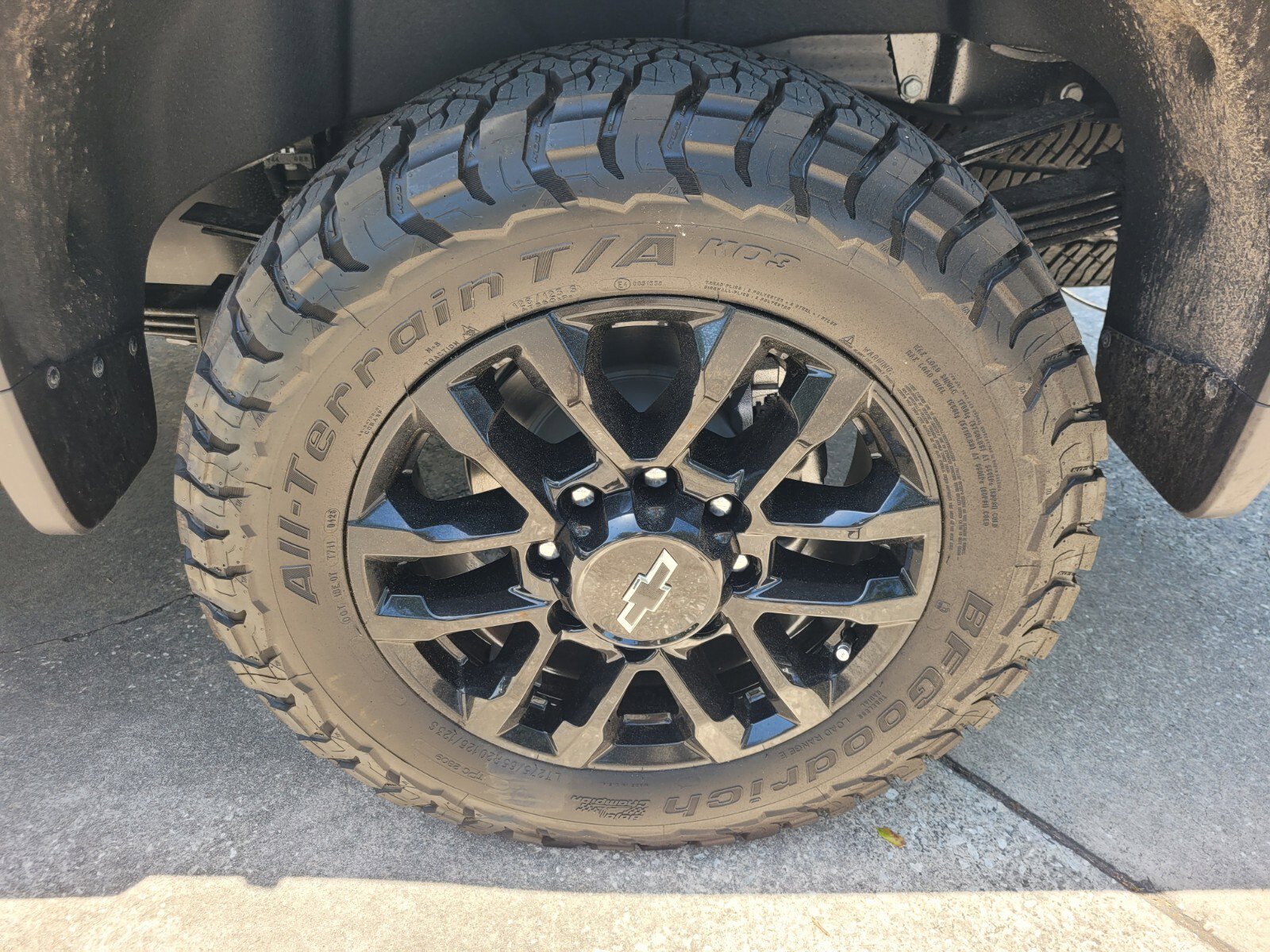 2025 Chevrolet Silverado 2500HD LTZ - Photo 24