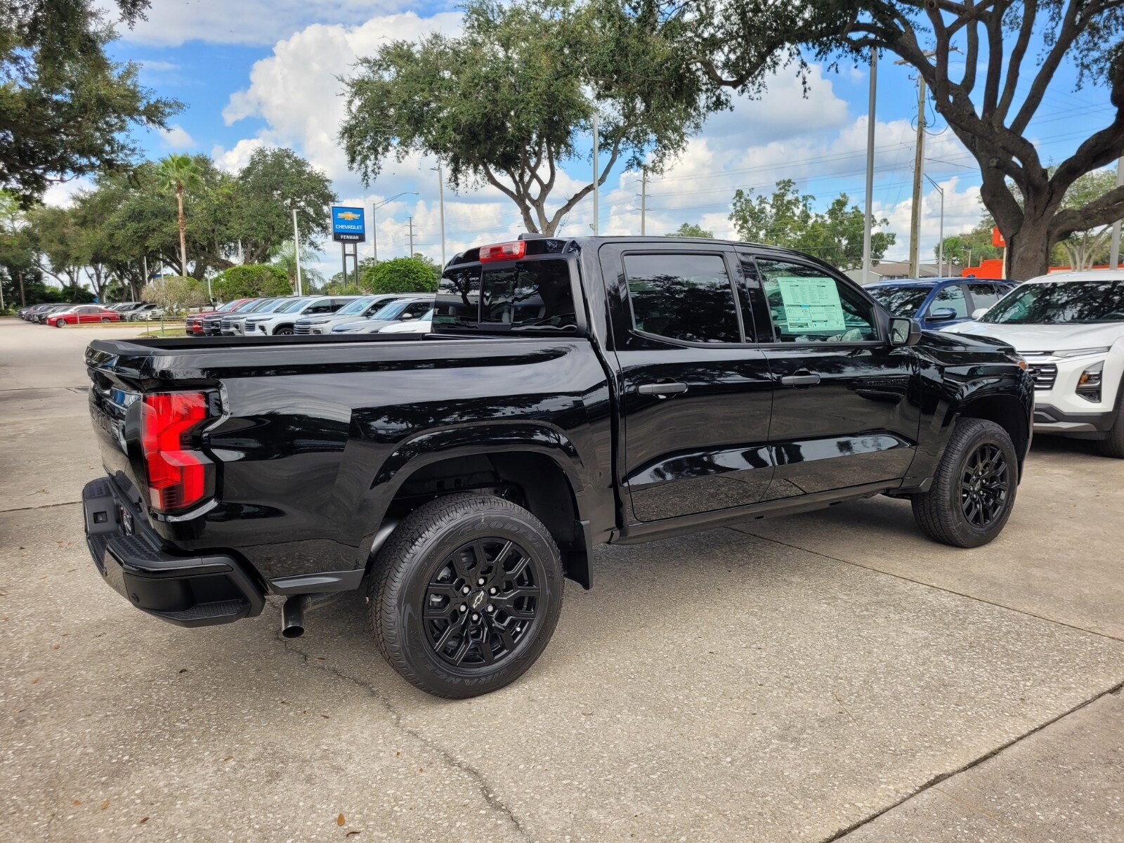 2026 Chevrolet Colorado Work Truck - Photo 8