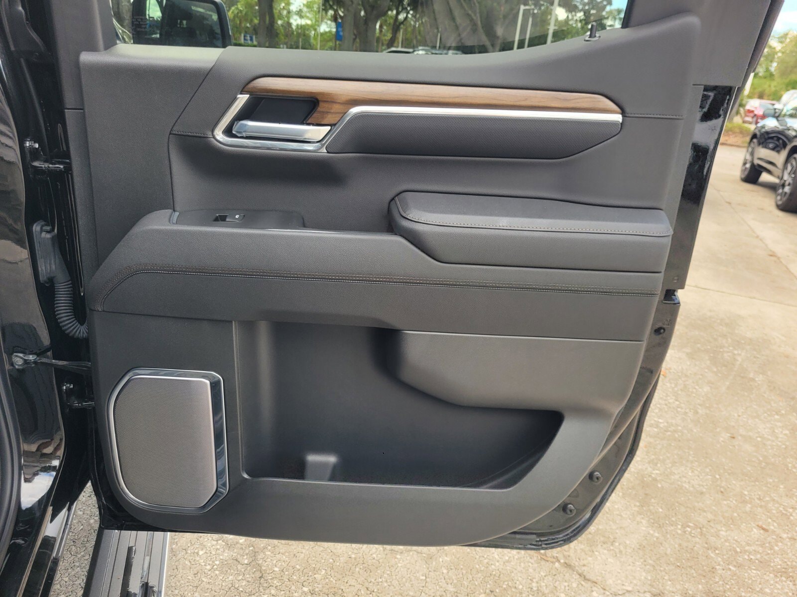 2025 Chevrolet Silverado 1500 High Country - Photo 19