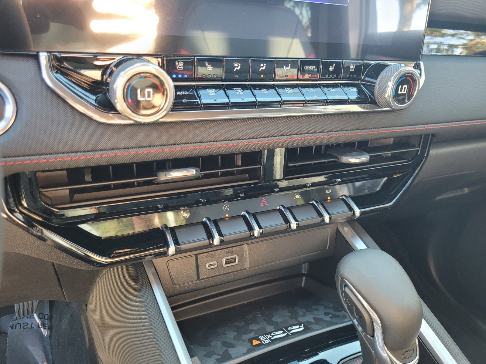 2026 Chevrolet Colorado Z71 - Photo 26
