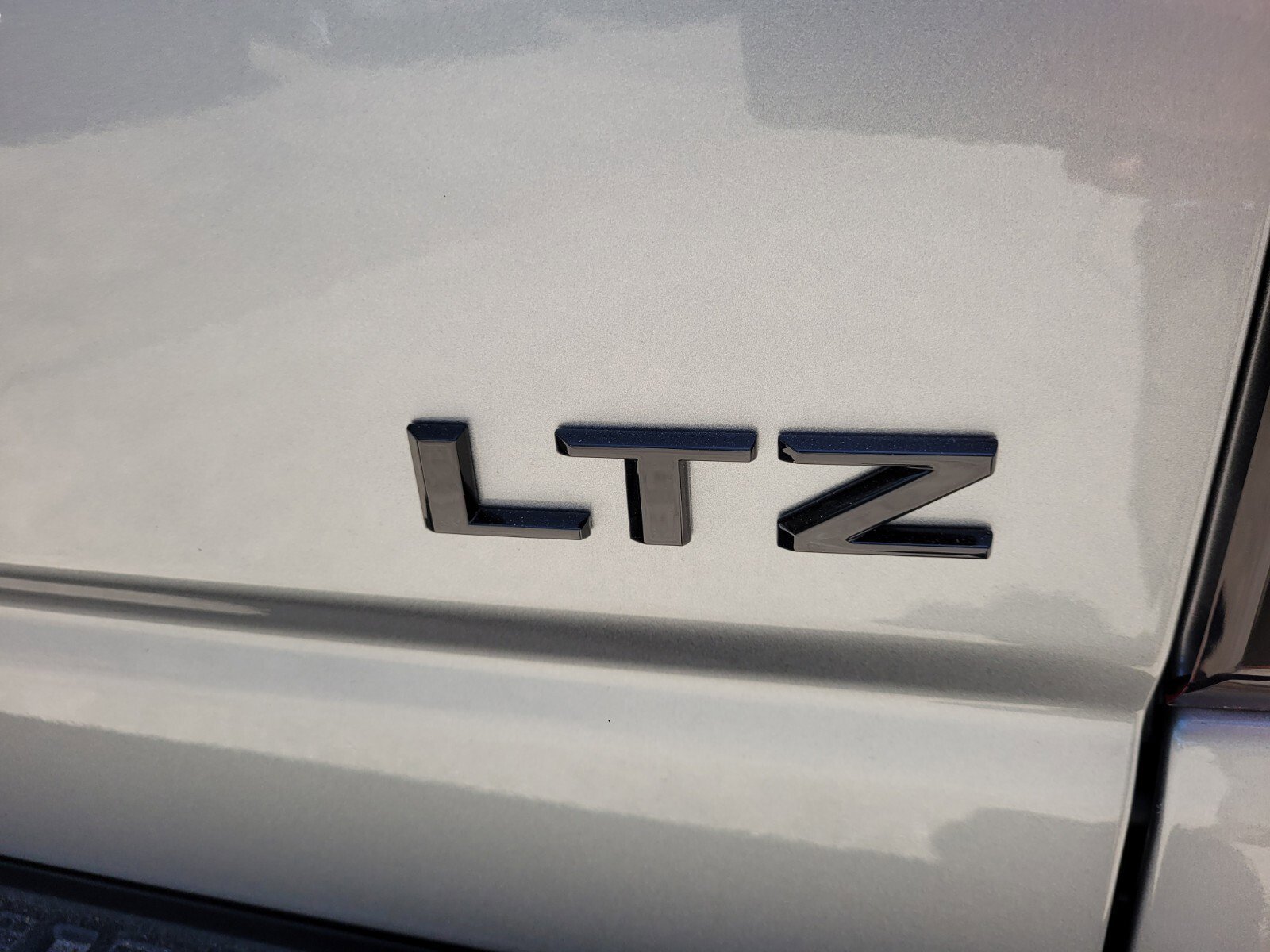 2025 Chevrolet Silverado 2500HD LTZ - Photo 22