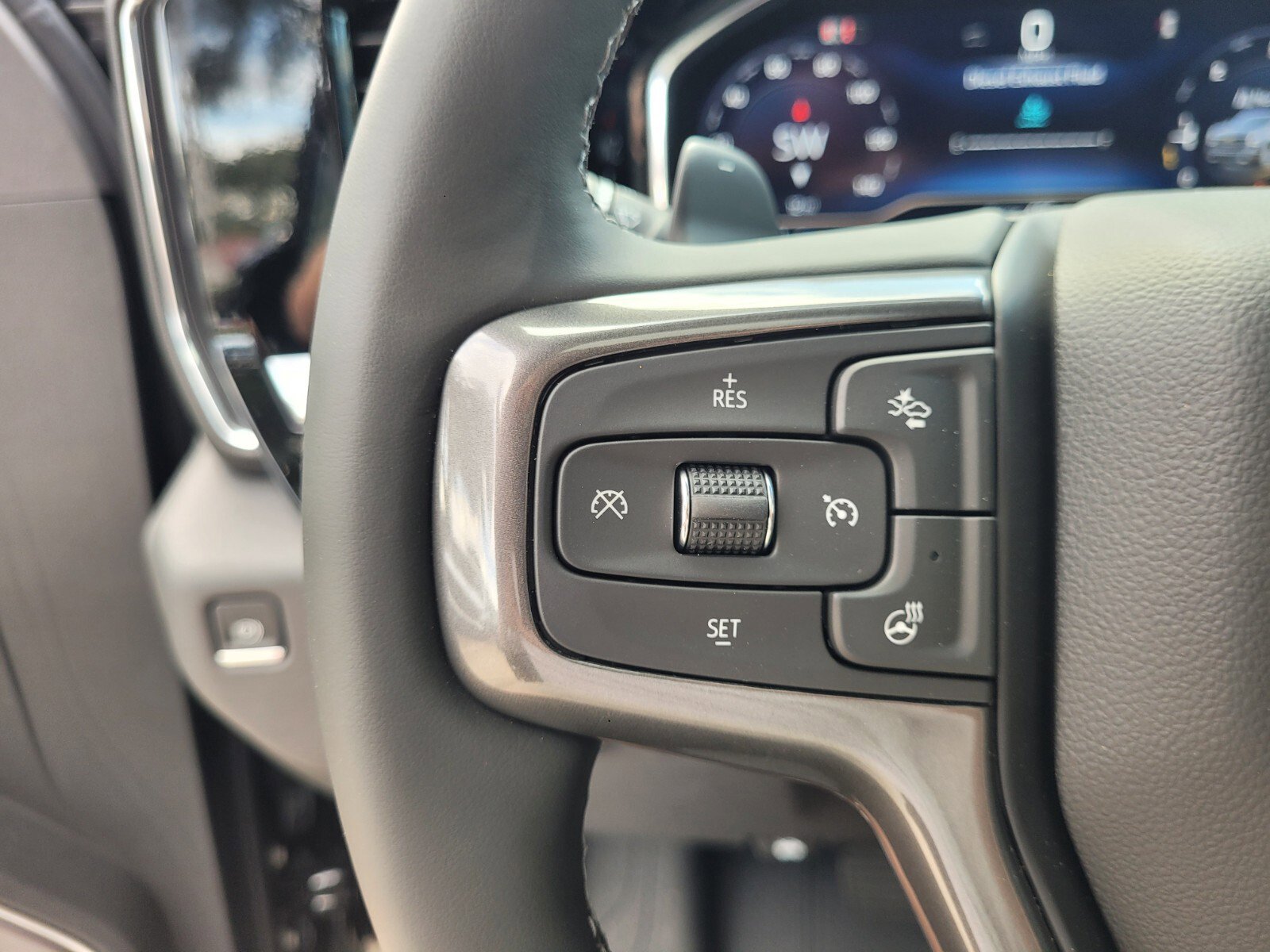 2025 Chevrolet Silverado 1500 High Country - Photo 35