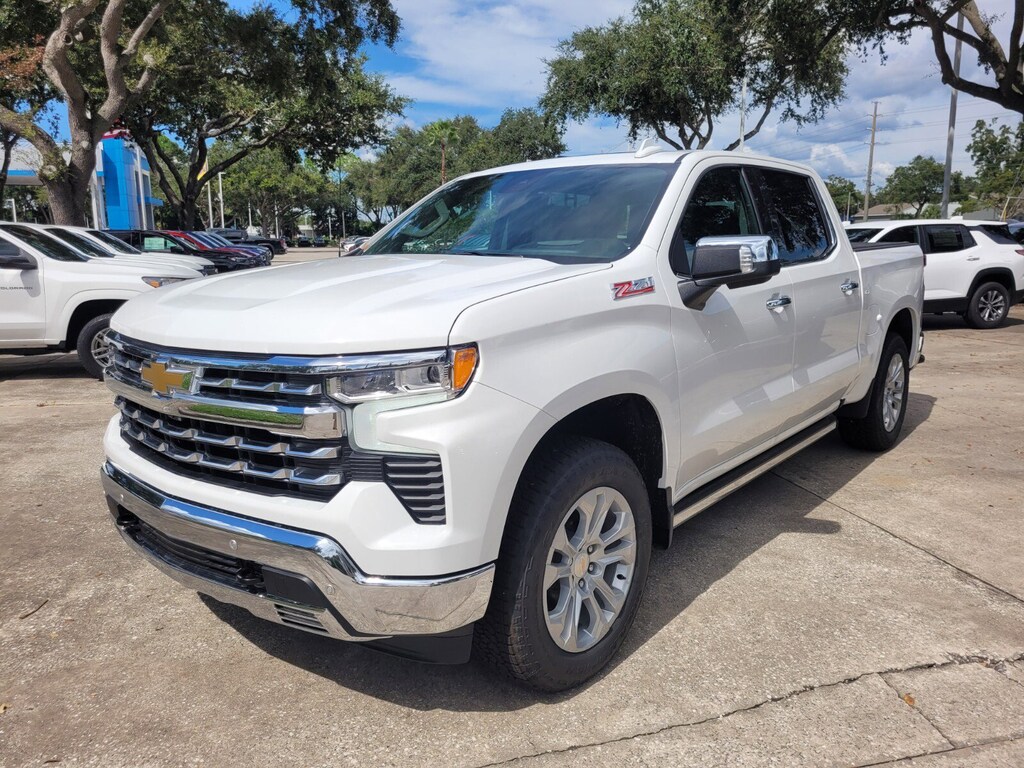 New 2025 Chevrolet Silverado 1500 LTZ Truck Crew Cab