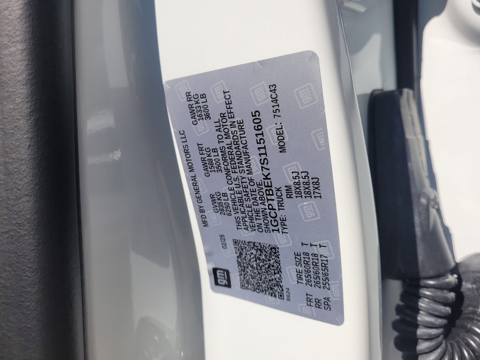 2025 Chevrolet Colorado Work Truck - Photo 27