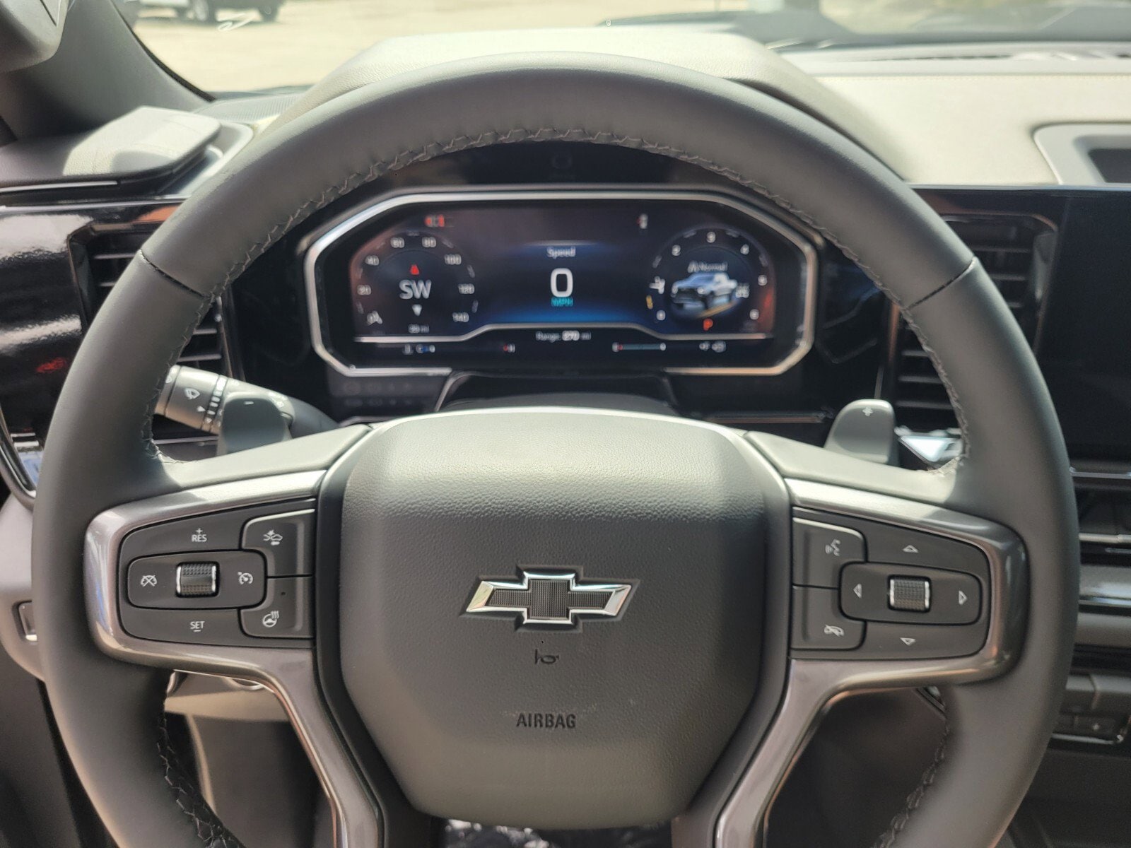 2025 Chevrolet Silverado 1500 ZR2 - Photo 37