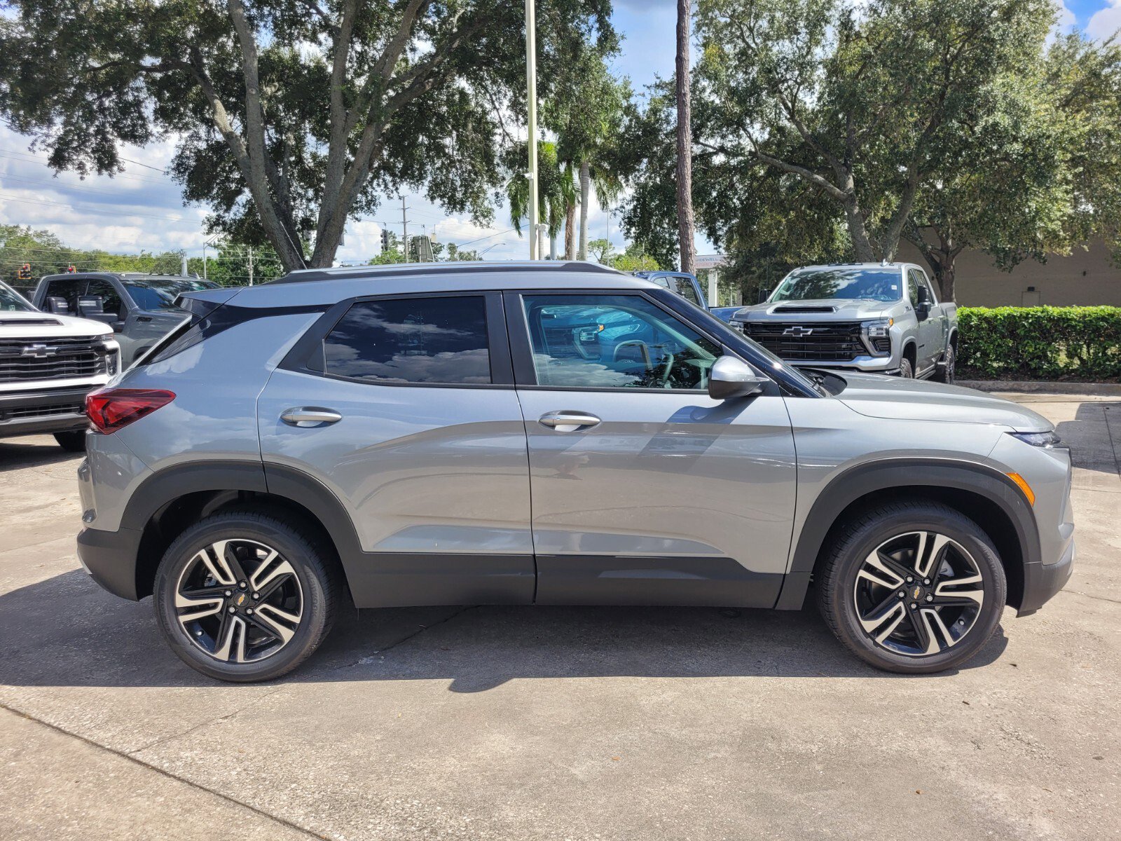 2026 Chevrolet Trailblazer LT - Photo 9