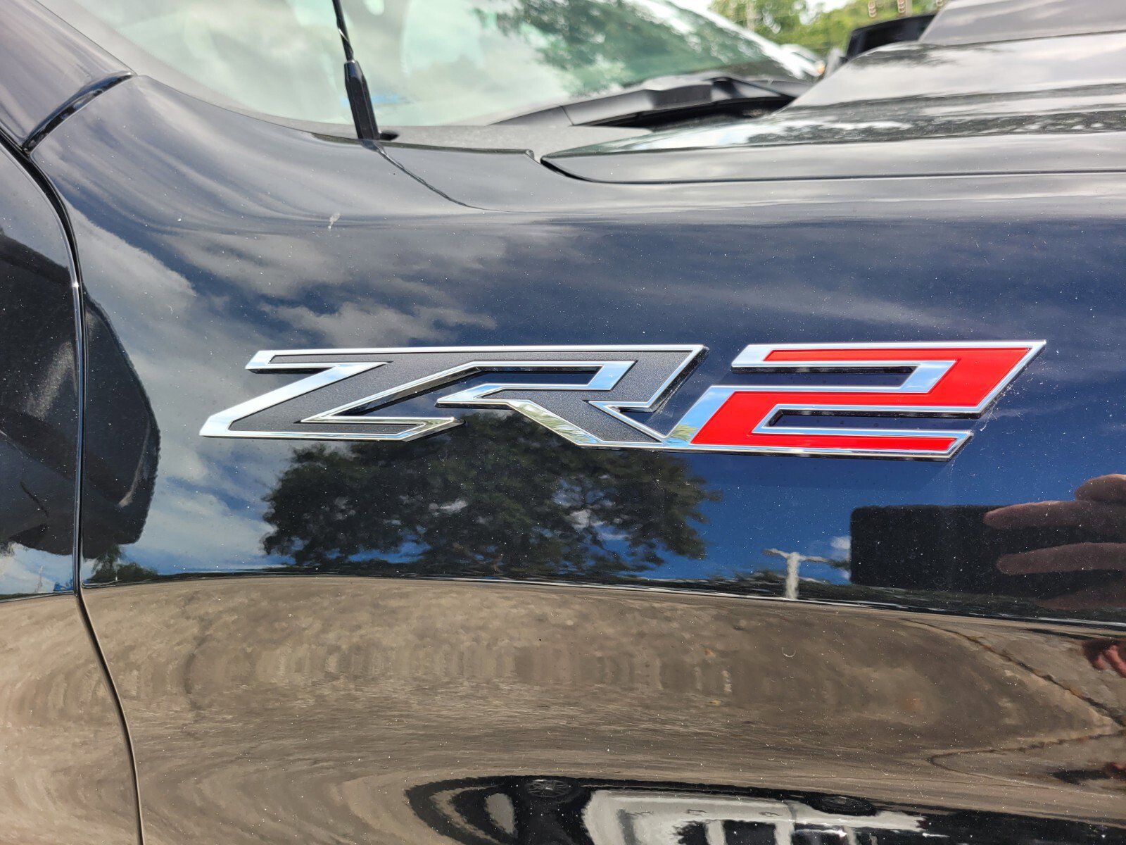 2025 Chevrolet Silverado 1500 ZR2 - Photo 10