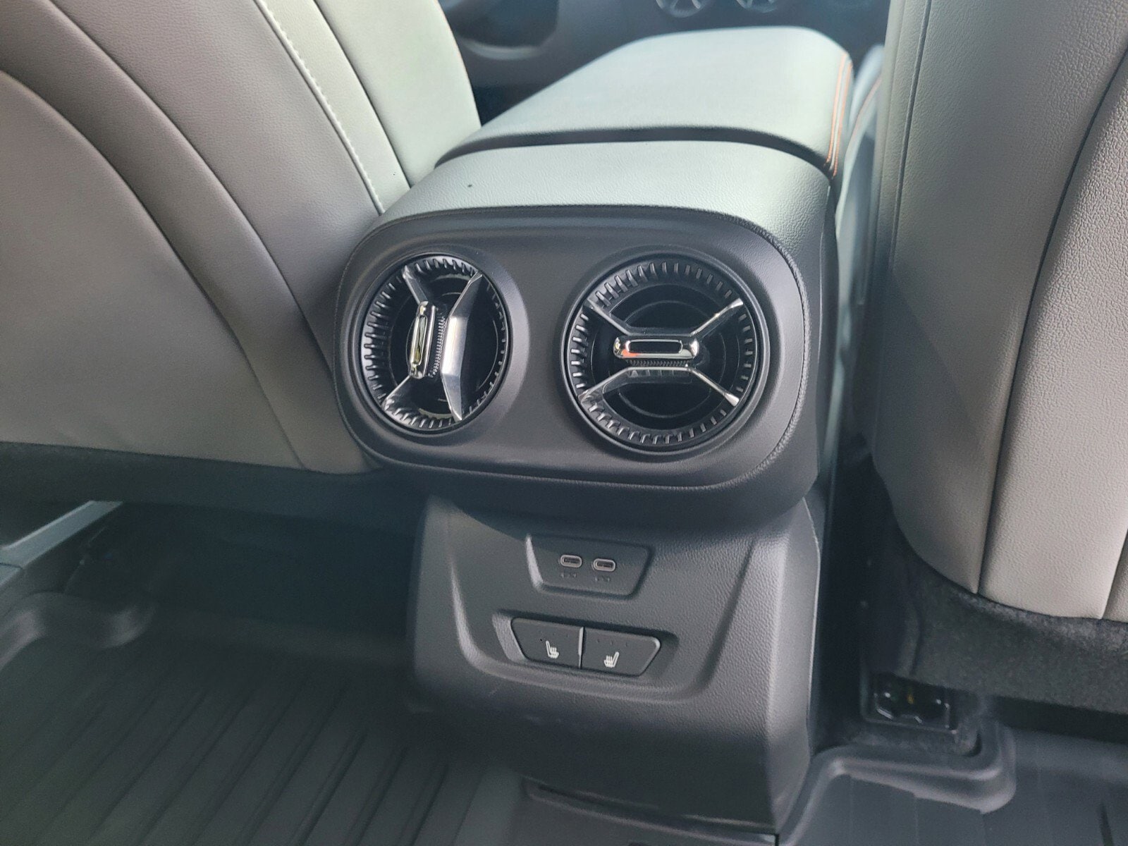 2026 Chevrolet Blazer EV SS - Photo 15