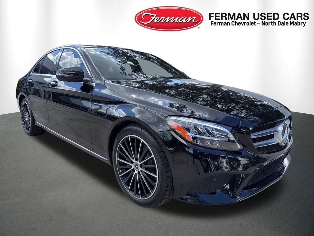 2020 Mercedes-Benz C-Class Sedan C300's photo