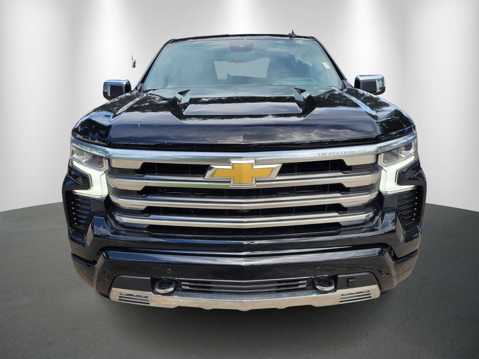 2025 Chevrolet Silverado 1500 High Country - Photo 4