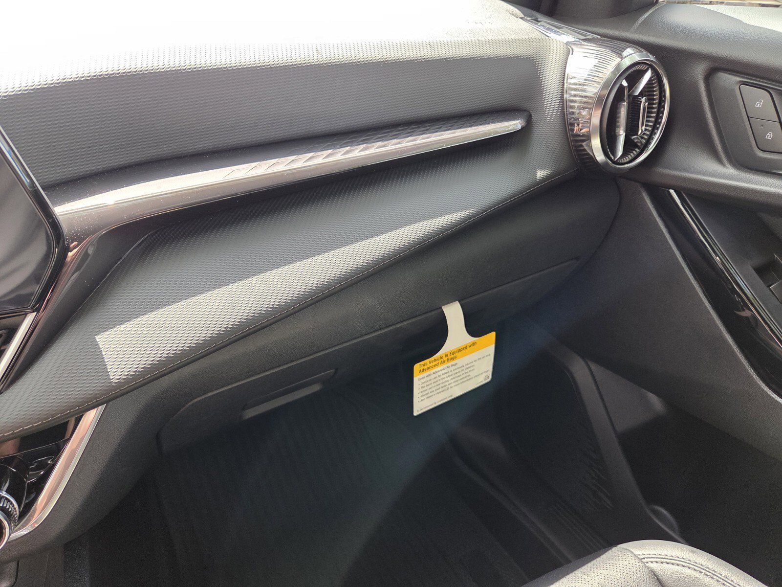 2026 Chevrolet Equinox LT - Photo 28