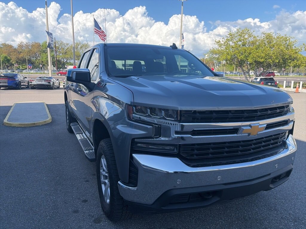 Used 2020 Chevrolet Silverado 1500 LT Truck Crew Cab