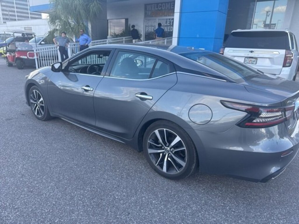 Used 2022 Nissan Maxima SV Sedan