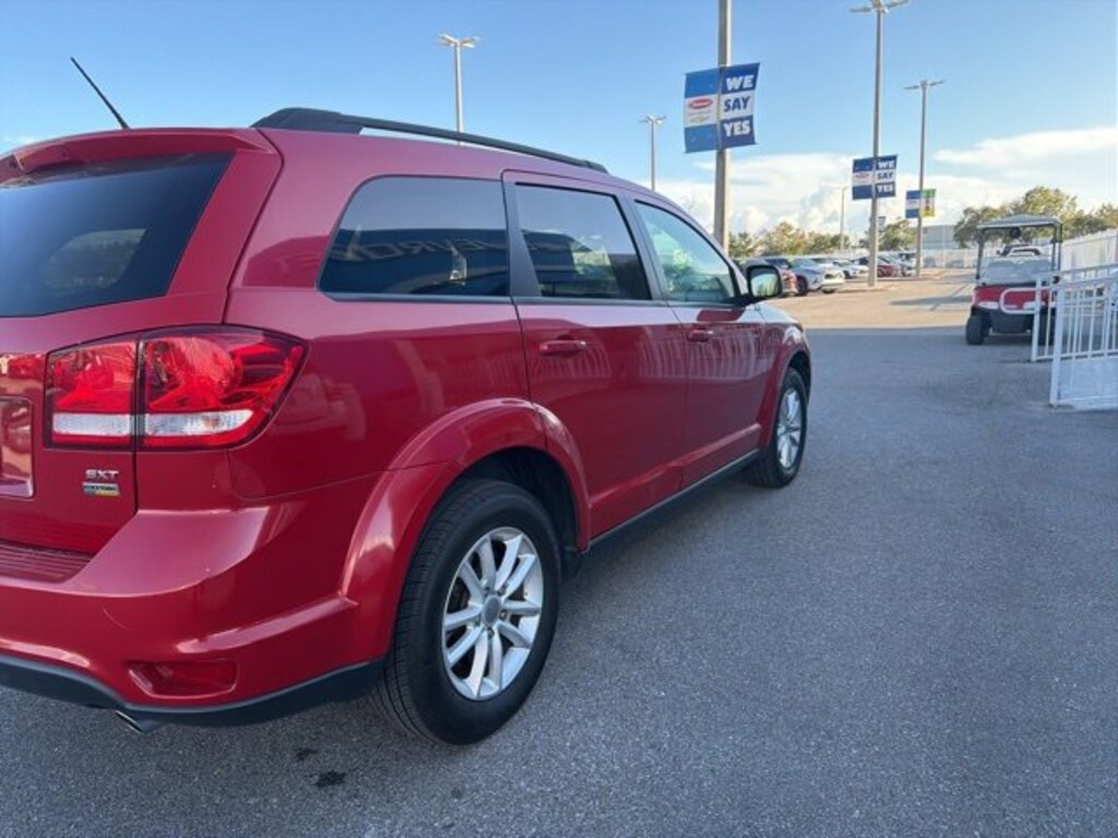 Used 2017 Dodge Journey SXT SUV