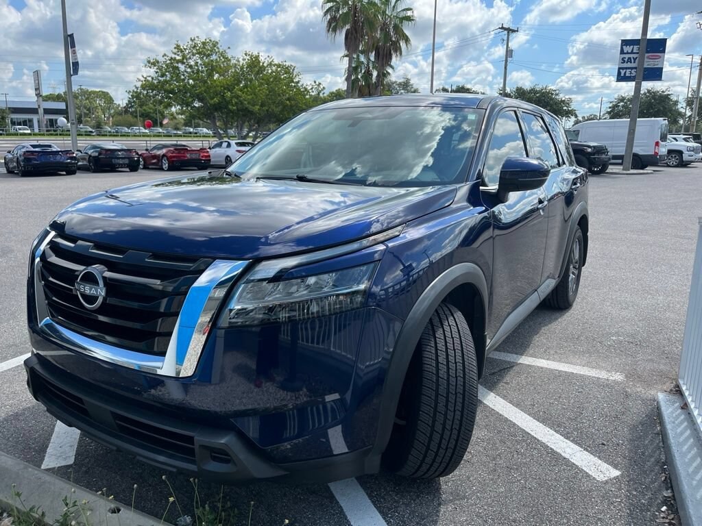 Used 2022 Nissan Pathfinder S SUV